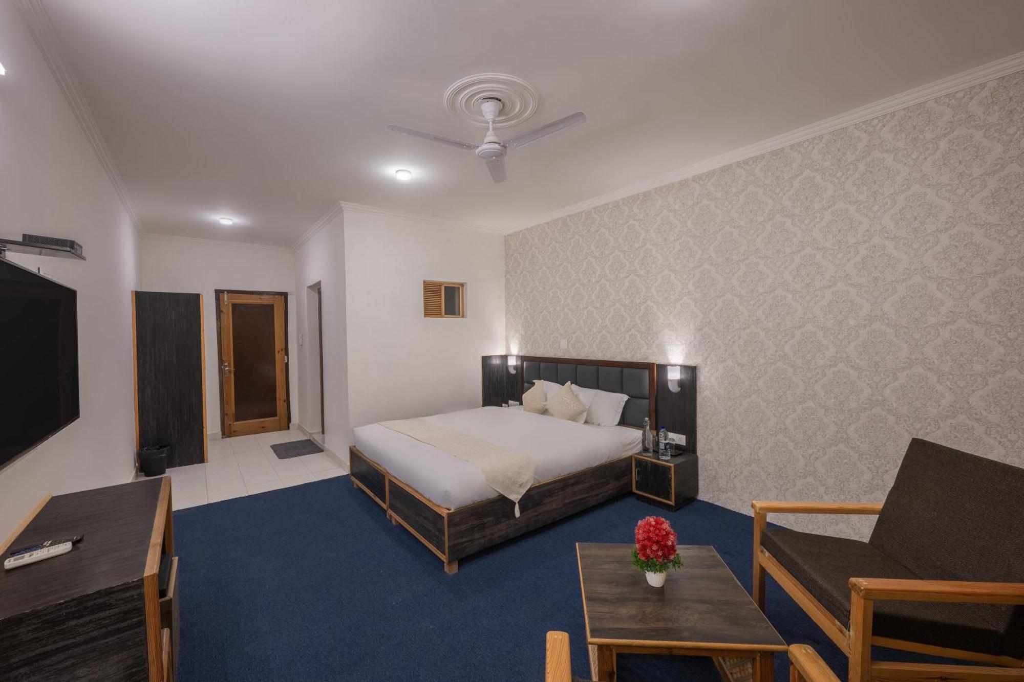 Echor Kashmir Holidays Resort Srinagar Exterior foto