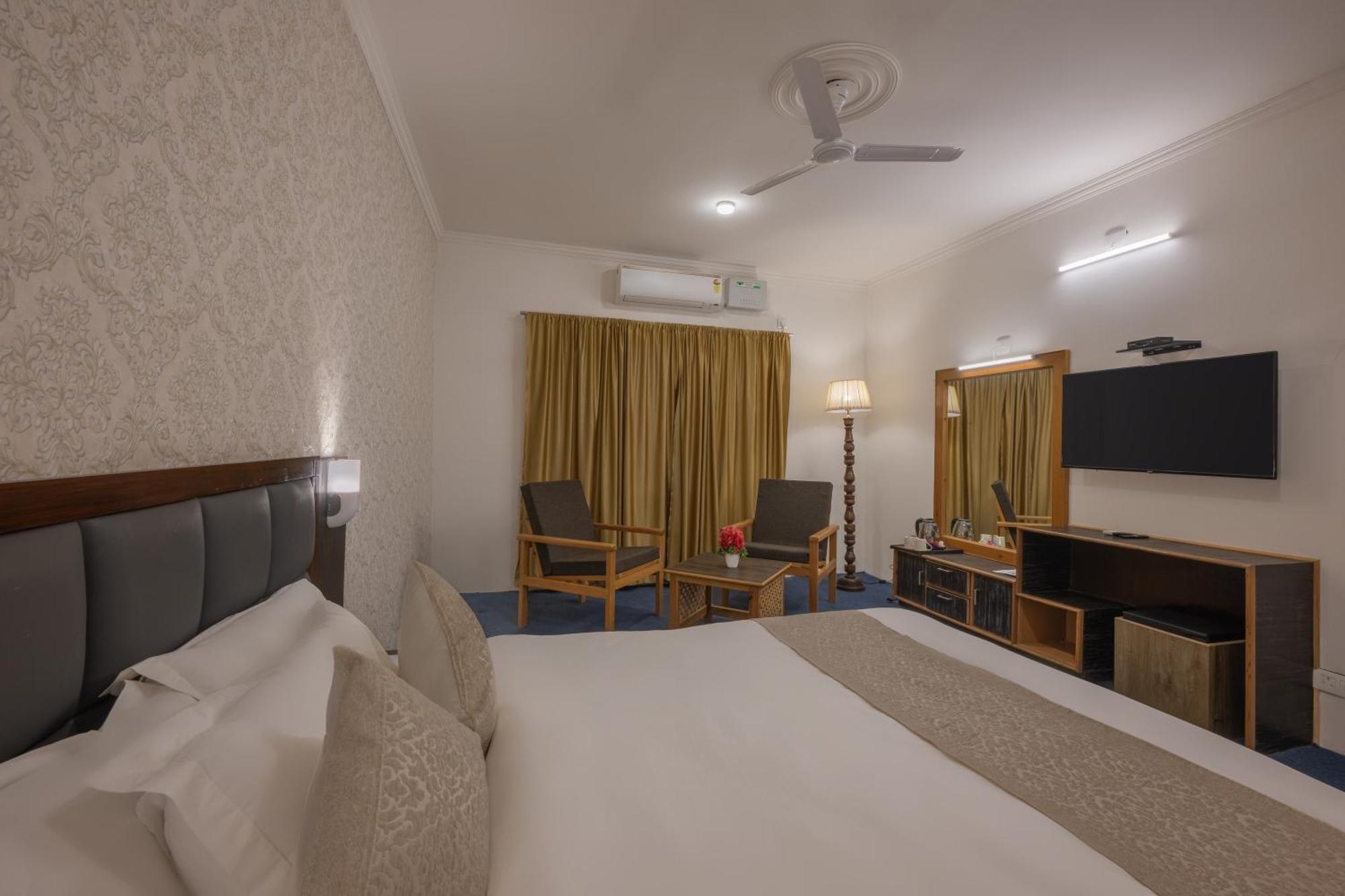 Echor Kashmir Holidays Resort Srinagar Exterior foto