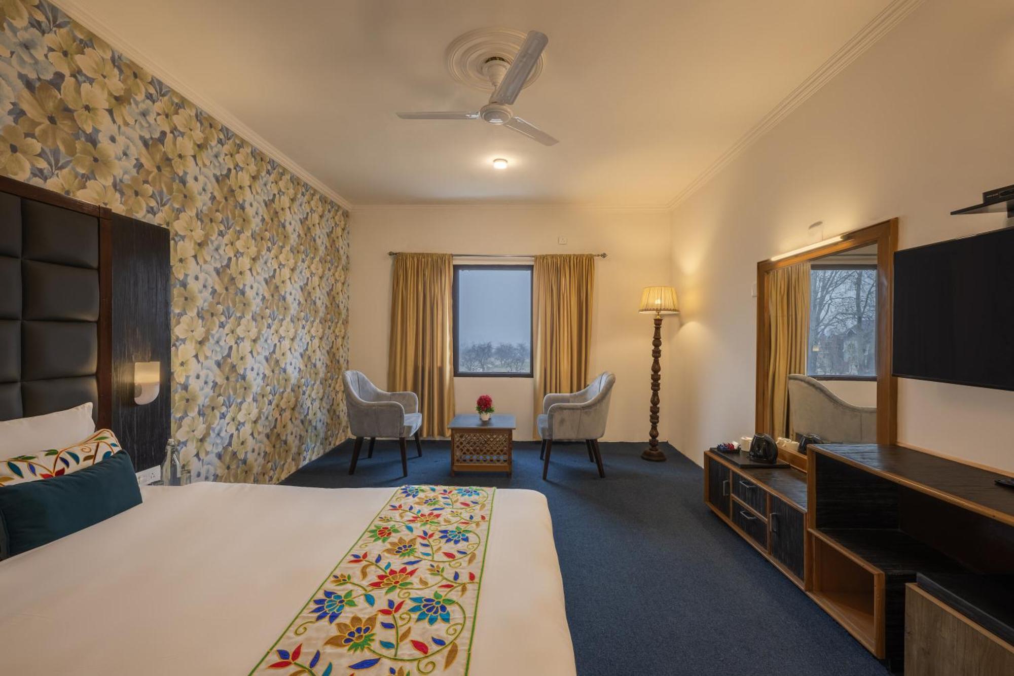 Echor Kashmir Holidays Resort Srinagar Exterior foto
